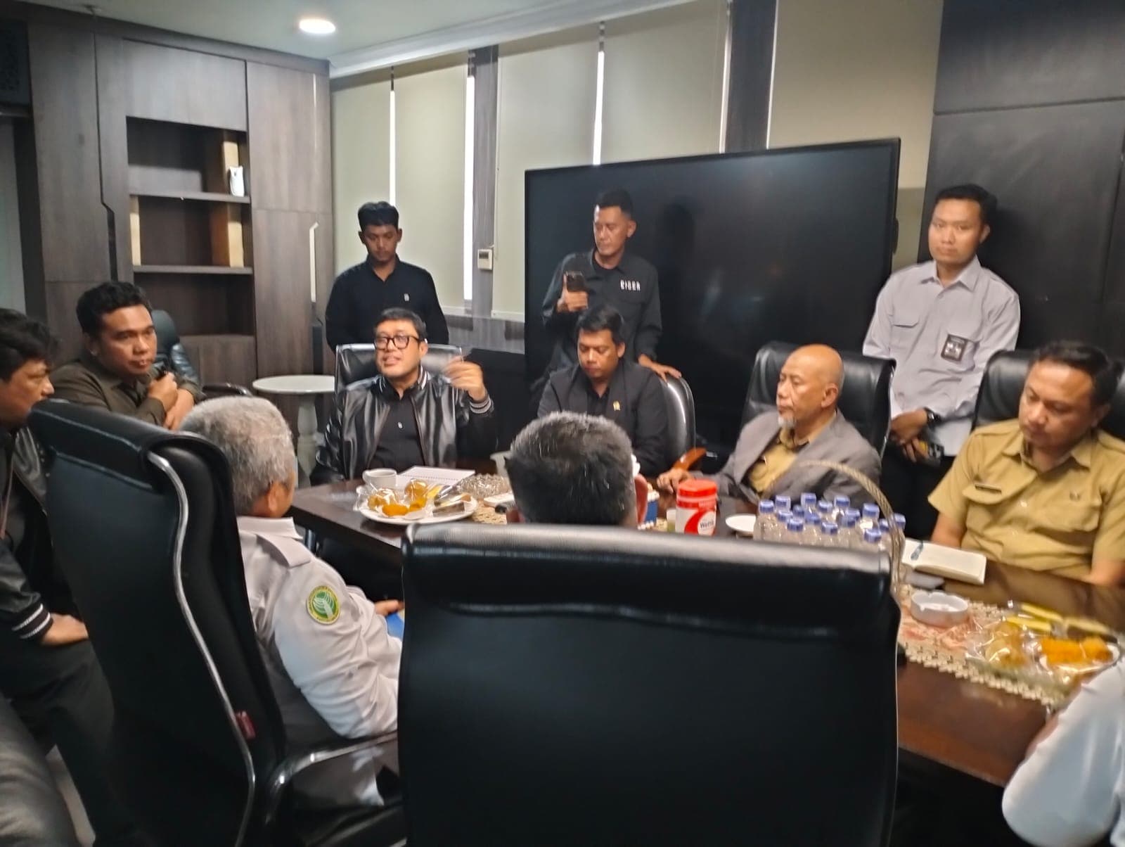 Soal Kebun Binatang Bandung, Ono Surono Minta Farhan Harus Sat-Set