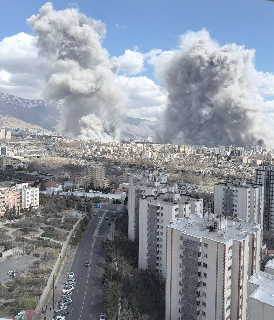 Perang Iran Vs AS-Israel, Pemerintah Siapkan Evakuasi 15 WNI dari Teheran